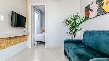 Basic Apartment | Iron/ironing board, free WiFi