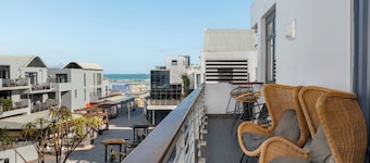 Beachfront Living at Eden on The Bay
