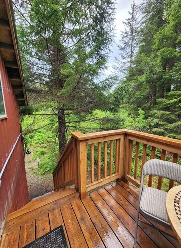 Secluded group of cottages close to town