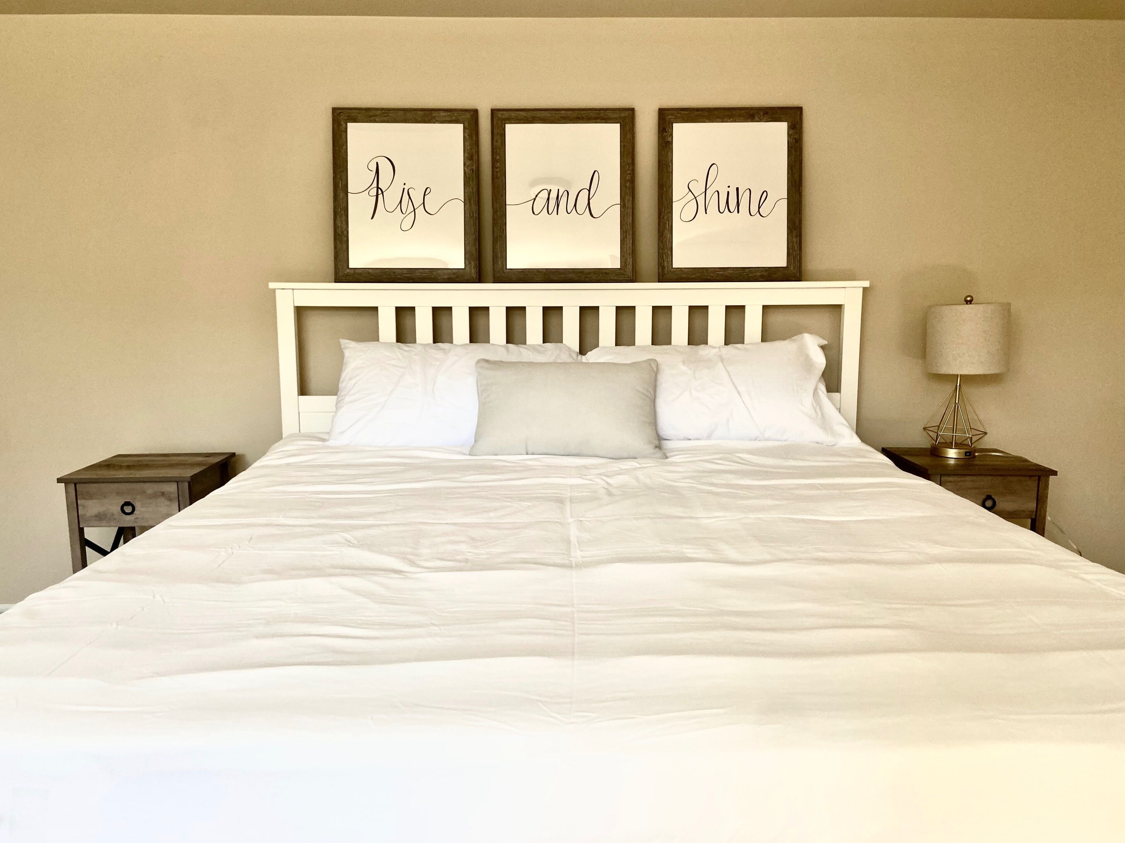 5 bedrooms, iron/ironing board, WiFi, bed sheets