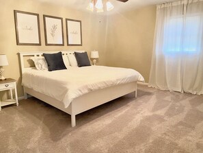 5 habitaciones, tabla de planchar con plancha, wifi y ropa de cama 