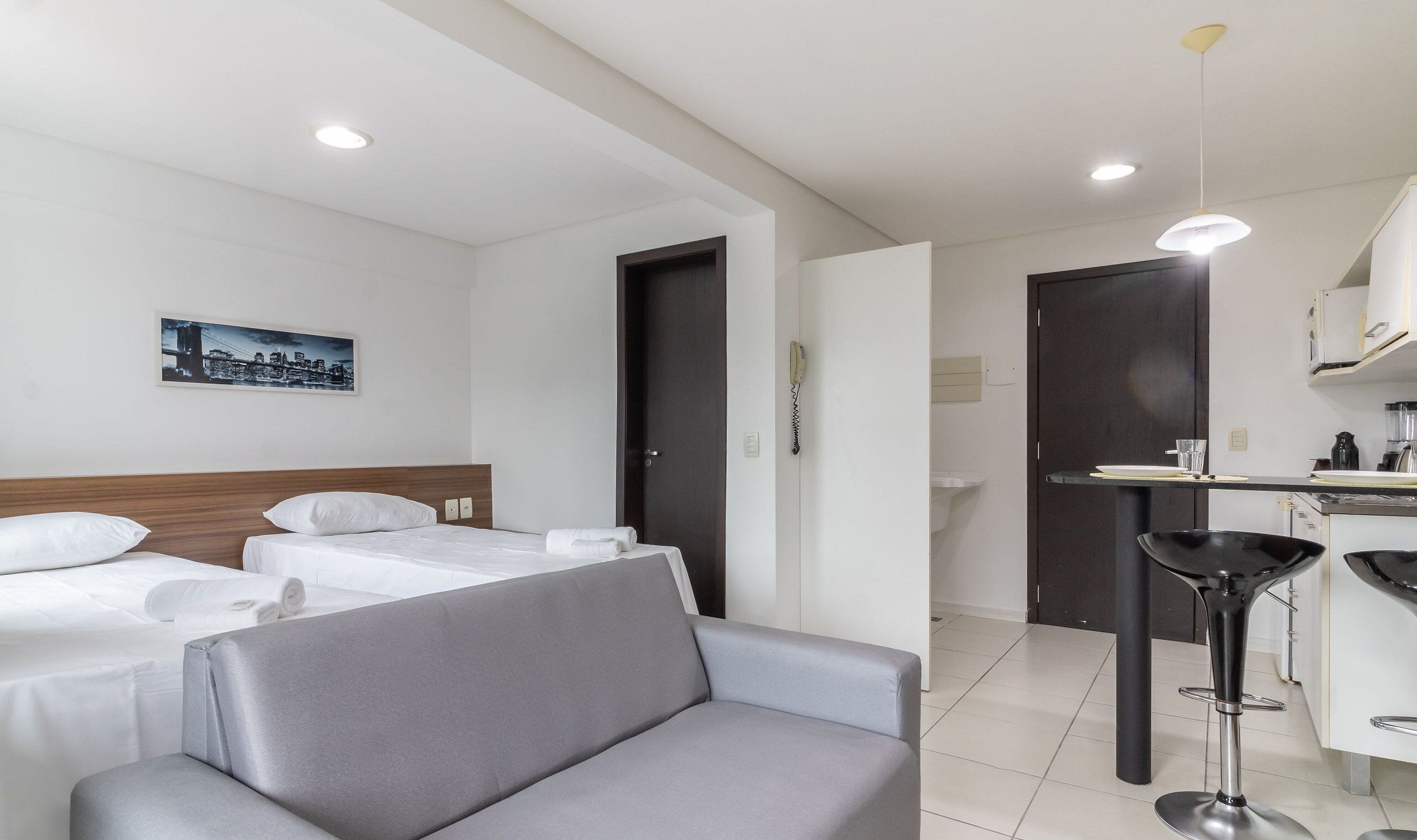 Studio | Fer et planche à repasser, accès au Wi-Fi (inclus)