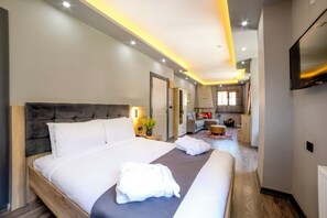 Ropa de cama de alta calidad, minibar y sistema de insonorización 