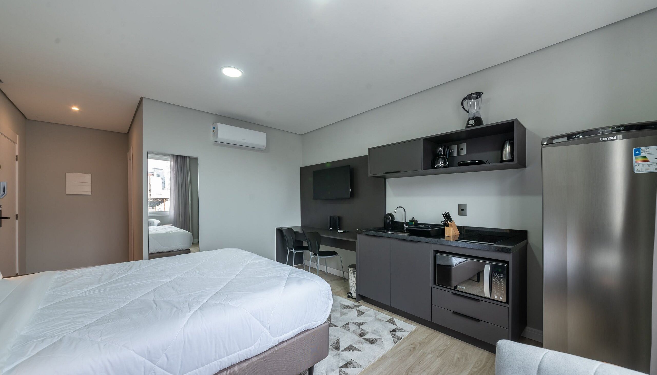 Studio – basic | Strykejern/-brett, wi-fi (inkludert) og sengetøy