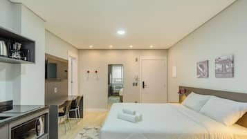 Basic Apartment | Iron/ironing board, free WiFi, bed sheets
