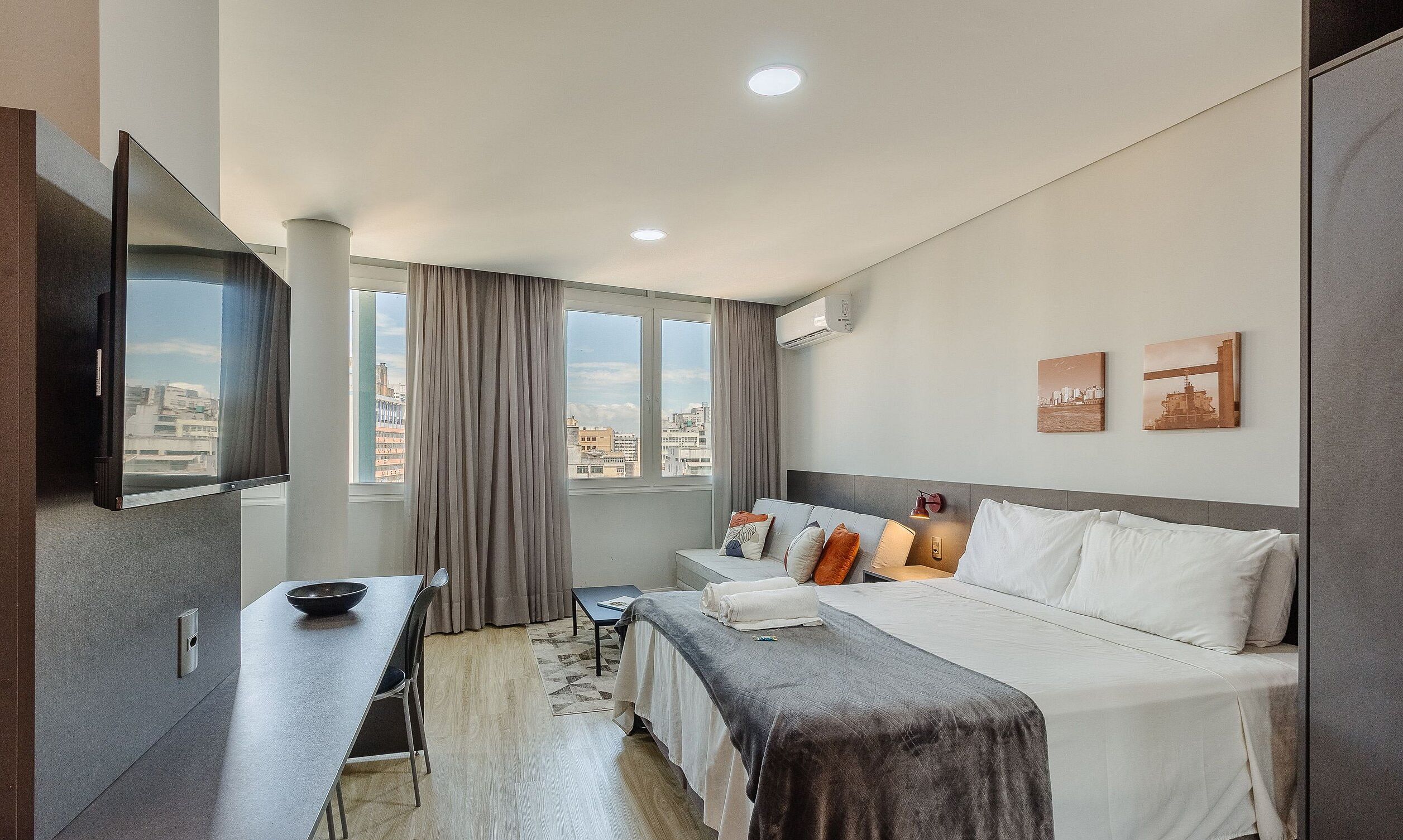 Studio – basic | Strykejern/-brett, wi-fi (inkludert) og sengetøy