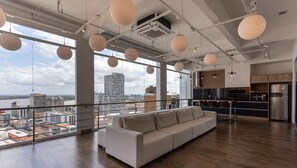 미분류 이미지, 3/164장, 버튼