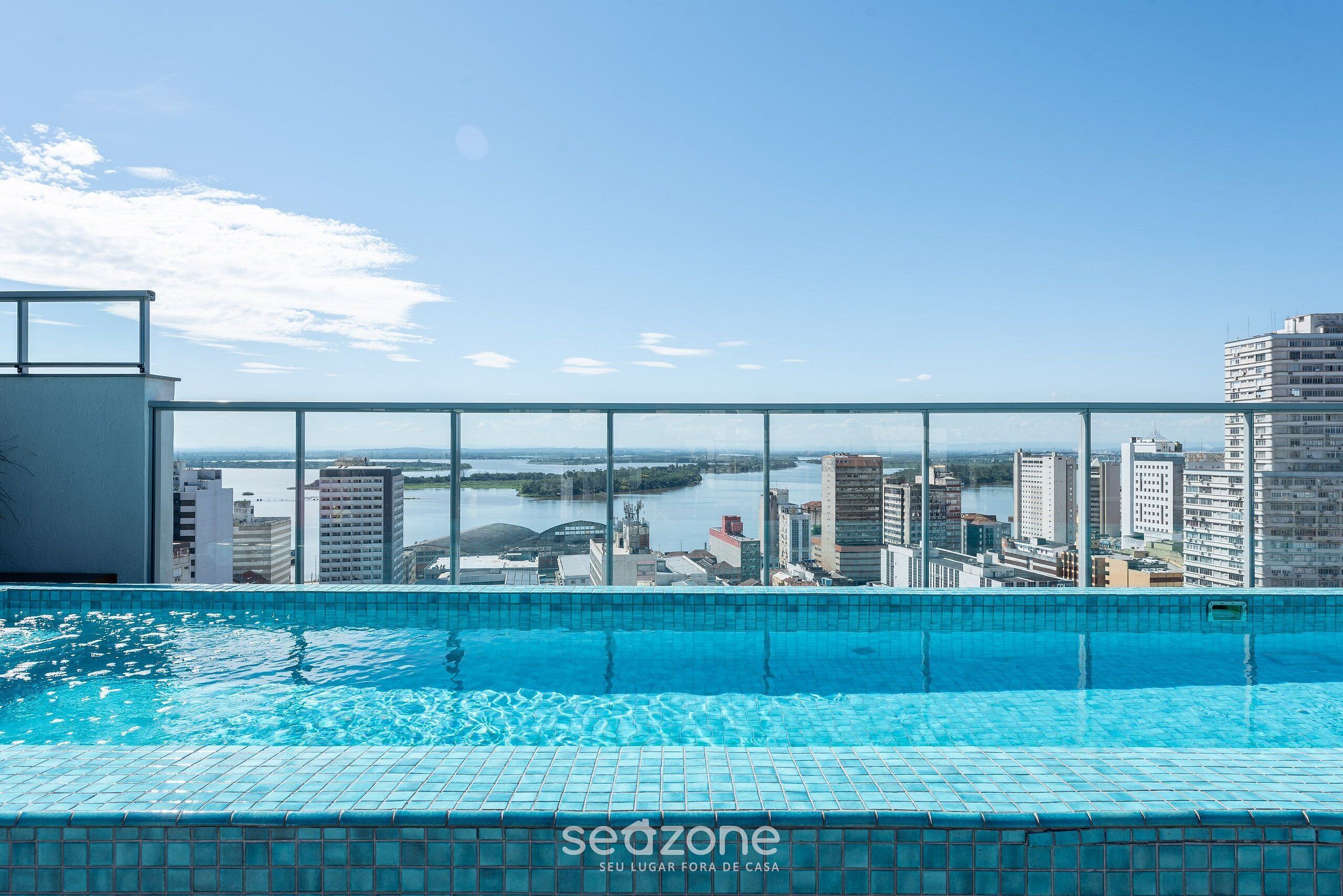 Basic Studio | Pool | Outdoor pool