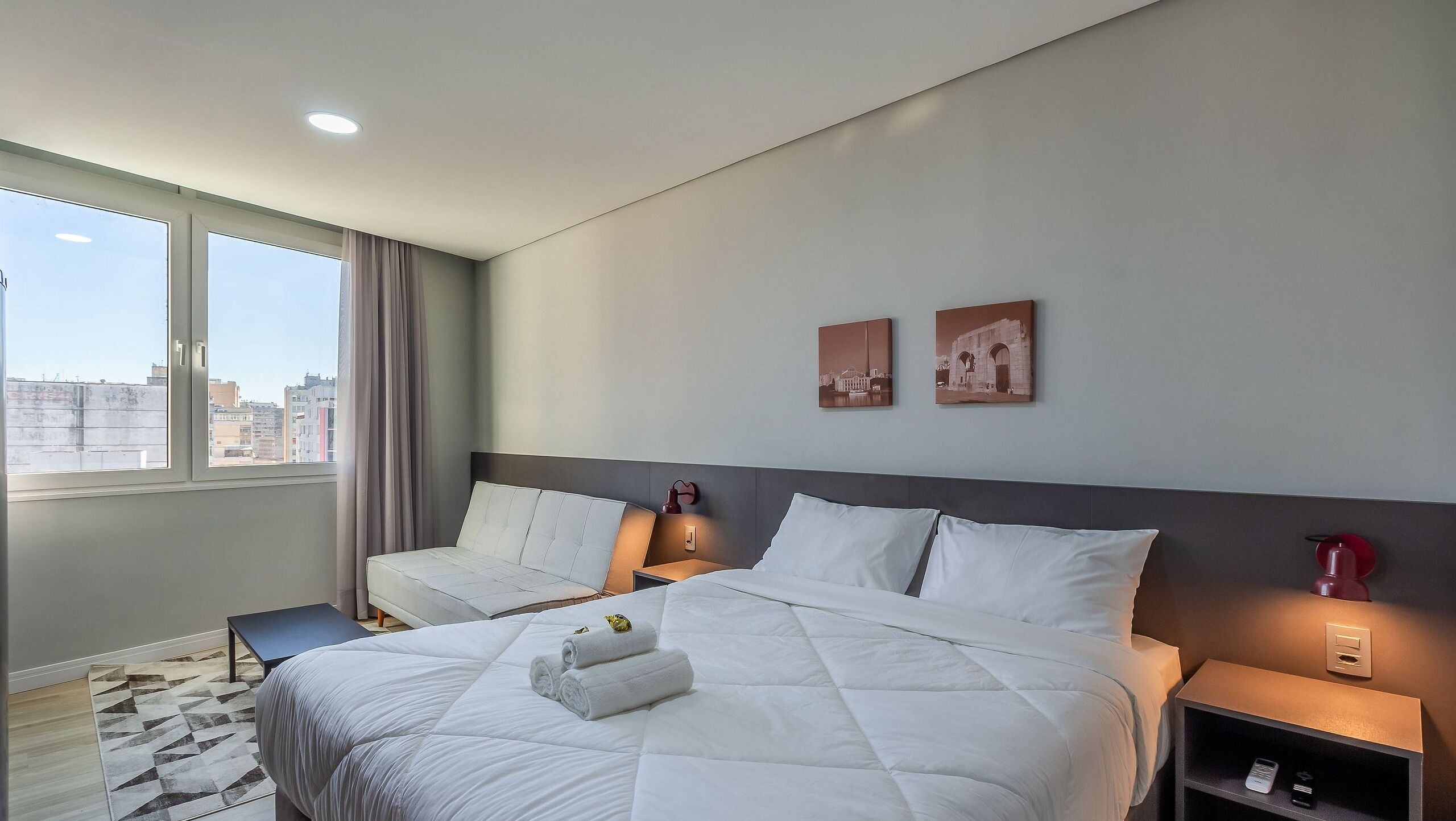 Basic Studio | Iron/ironing board, free WiFi, bed sheets