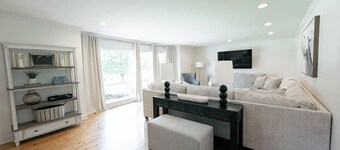 Wilson House sleeps 10