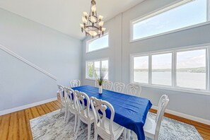Dining - Remodeled panoramic lake view home w/ dock, trailer parking (Sunrise Beach)