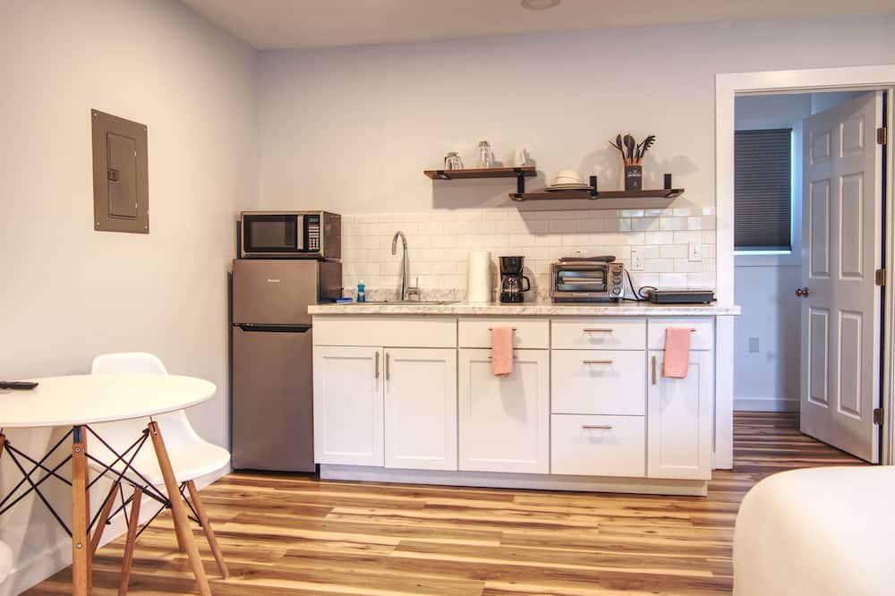 Vermont Suites