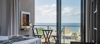 VFR Estudios proximos a praia de Bombas