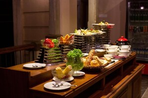 Dining - Piumara Residence (Kandy)