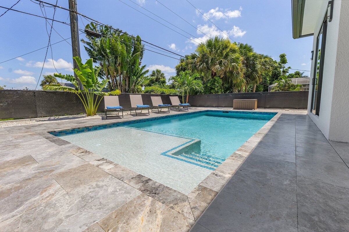 Photo 28 of Villa Del Mare Beach 4 Ensuite Retreat + Heated Pool – Special Offer!