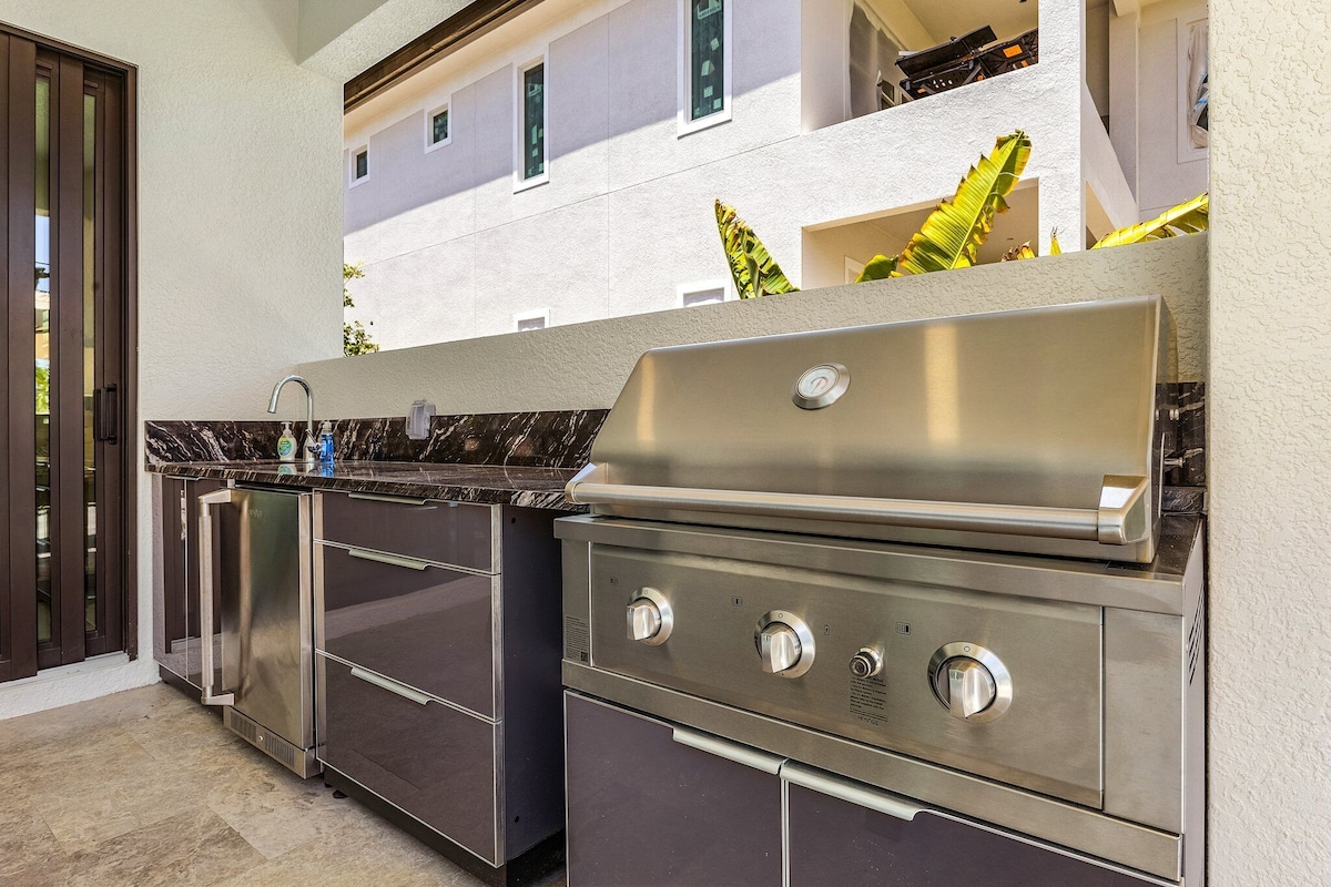 Photo 32 of Villa Del Mare Beach 4 Ensuite Retreat + Heated Pool – Special Offer!