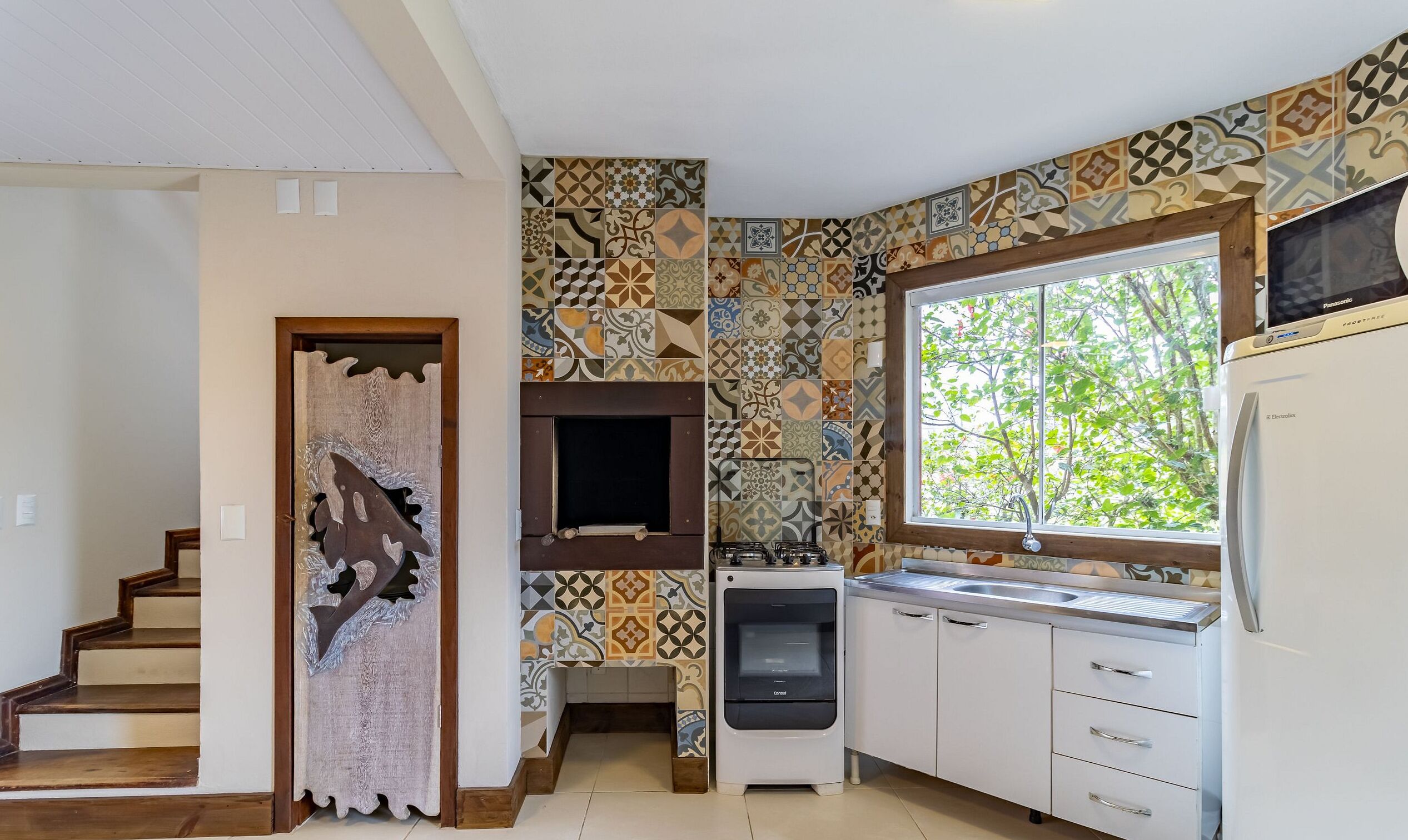 Basic Apartment | Private kitchen | Cookware/dishes/utensils