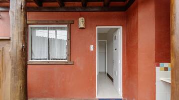 Apartamento básico | Detalhe da fachada