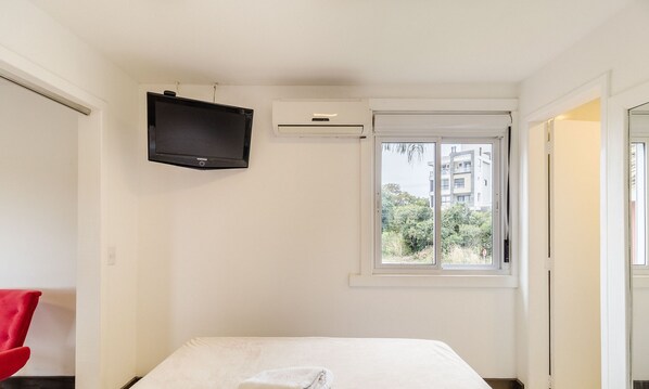 Basic Apartment - VLE Lindo condomínio em meio à natureza (Bombinhas)