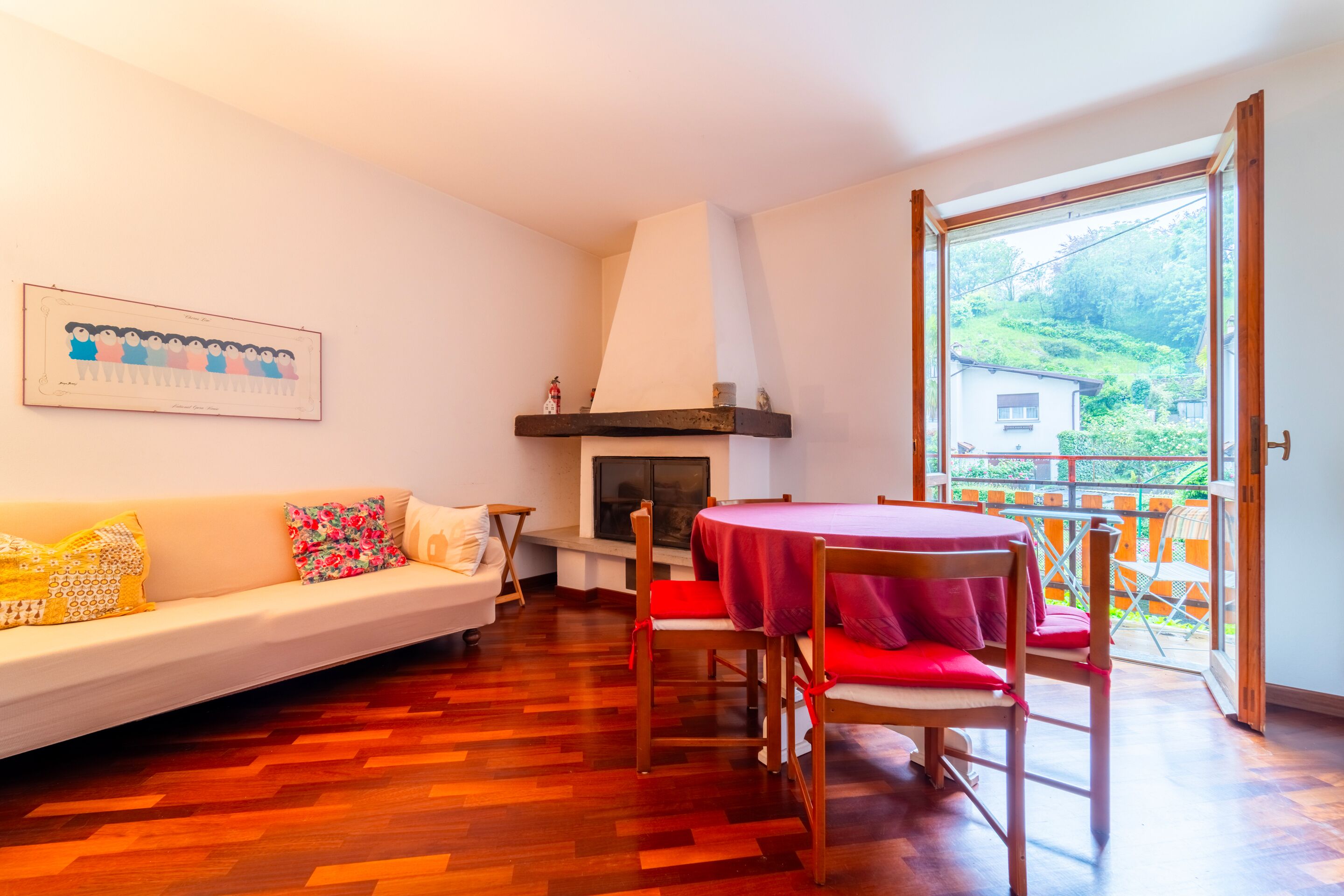 Televisión 35 pulgadas con canales de televisión digitales