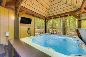 Bain à remous extérieur