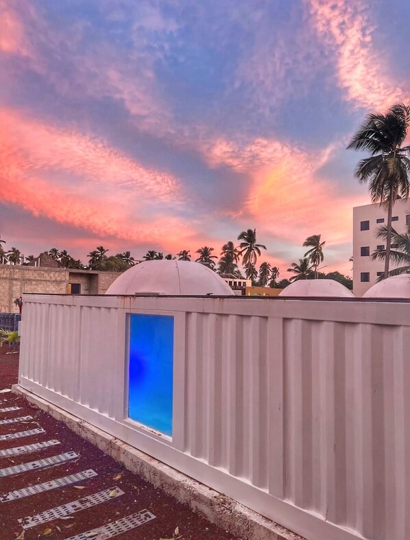 Property grounds - Casa Faro 5 minutes from the beach (Barra de Navidad)