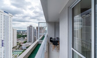 Basic Apartment | Outdoor dining