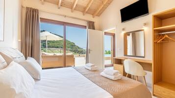 4 slaapkamers, een strijkplank/strijkijzer, gratis wifi, beddengoed