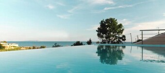 Villa Vasilis Country House with Sea View, Private Pool and Wi-Fi