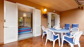 1 camera, ferro/asse da stiro, Wi-Fi gratuito, lenzuola