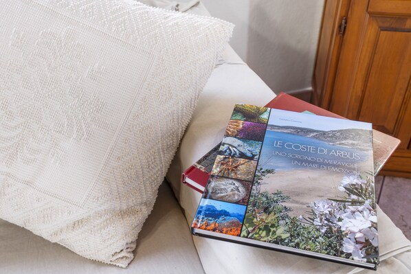 2 bedrooms, iron/ironing board, bed sheets - Holiday Home 'Su Niu De Arbus' with Private Terrace and Air Conditioning (ARBUS)