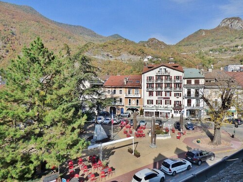 Apartment 'Nature Summer and Ski Winter' with Wi-Fi