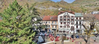 Apartment 'Nature Summer and Ski Winter' with Wi-Fi