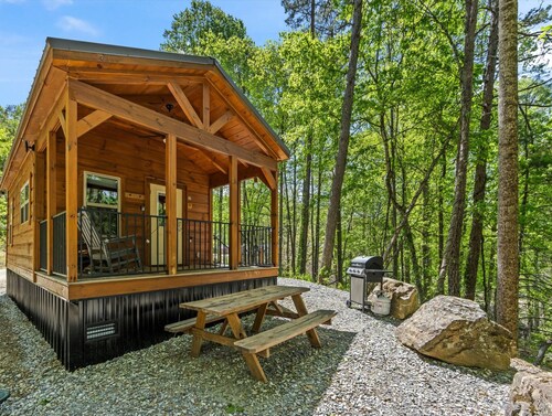 Appalachian Escape Tiny Home Near Nantahala River