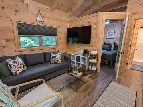 Appalachian Escape Tiny Home Near Nantahala River