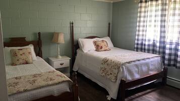 2 bedrooms, free WiFi, bed sheets