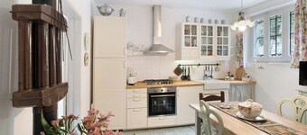 Apartment 'Al Frantoio' with Private Garden