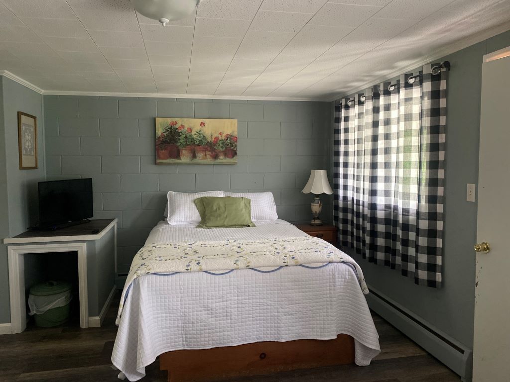 2 多间卧室、WiFi、床单