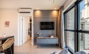 Basic Διαμέρισμα | Περιοχή καθιστικού | Τηλεοράσεις Smart
