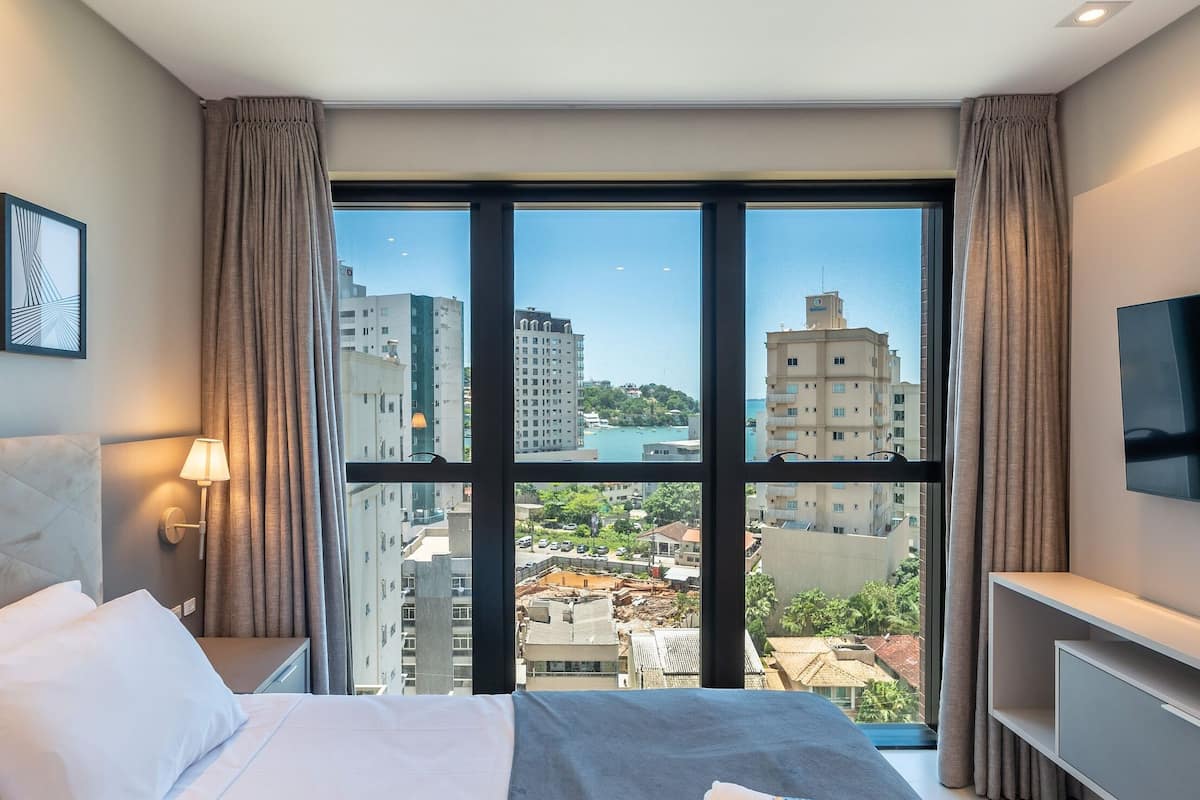 Basic Apartment | Iron/ironing board, free WiFi