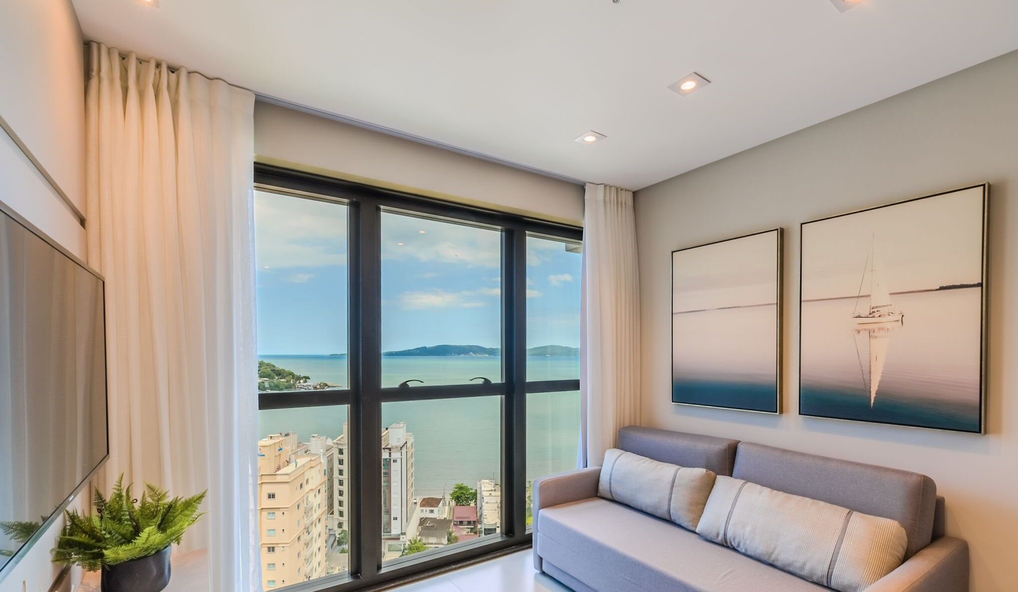 Basic-Apartment | Wohnbereich | Smart-TV