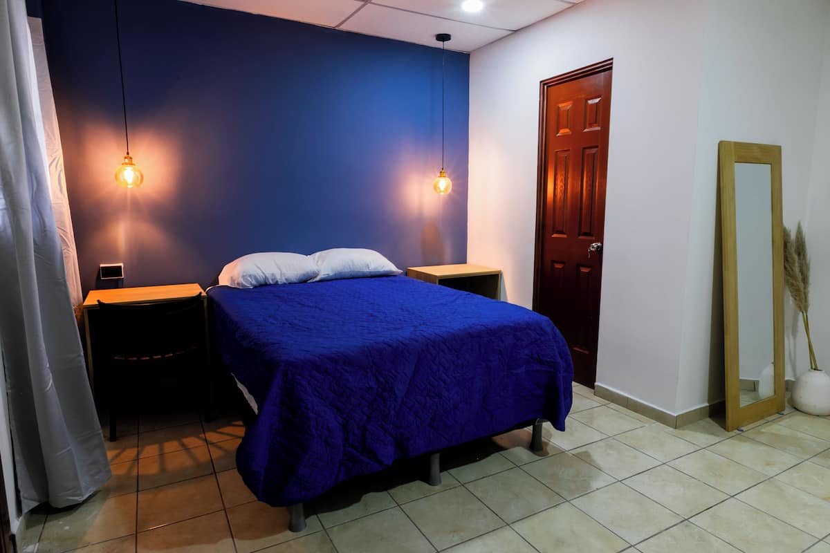 Double Room | Desk, laptop workspace, free WiFi, bed sheets