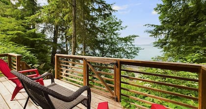 Lena Beach Oceanview Suite