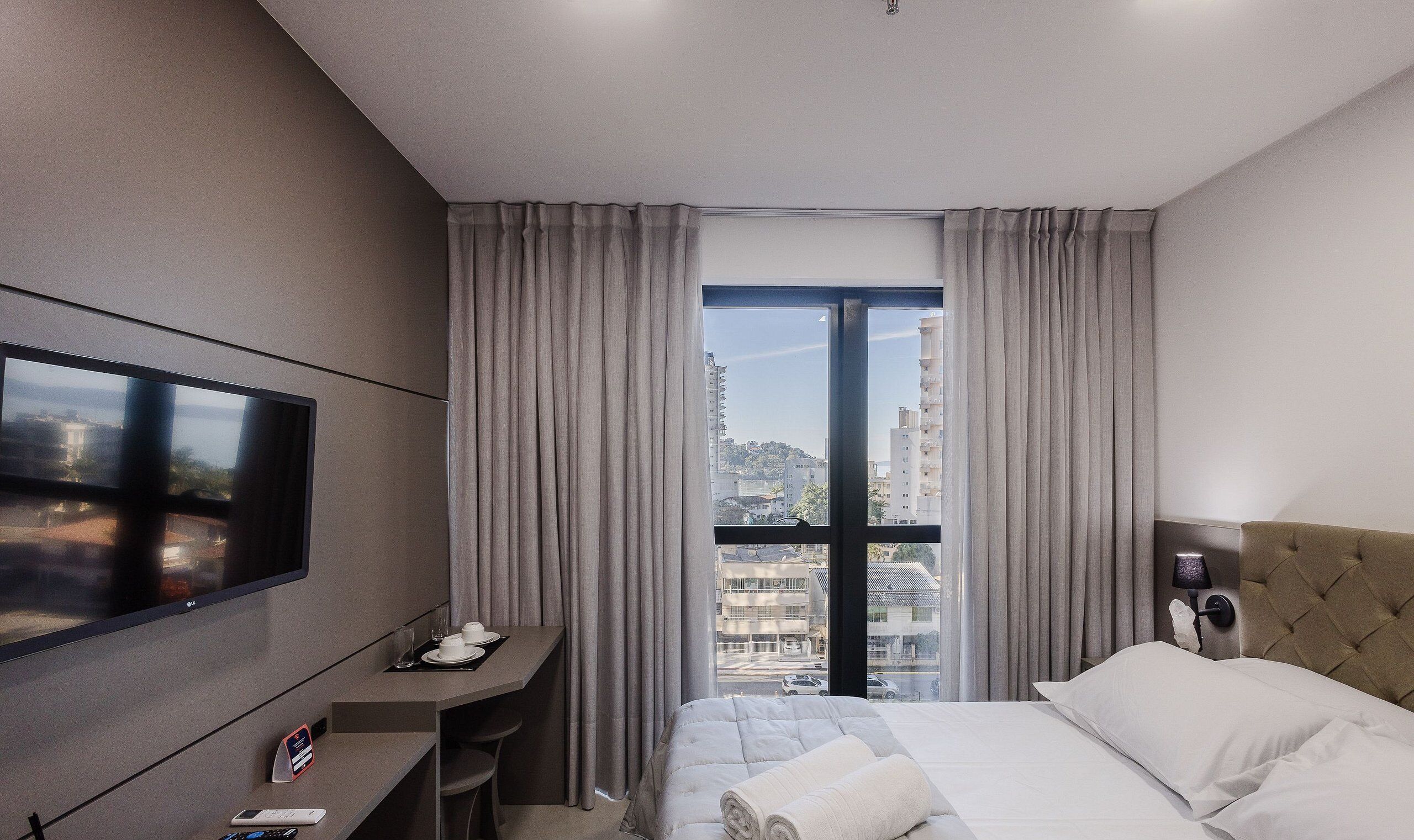 Iron/ironing board, free WiFi