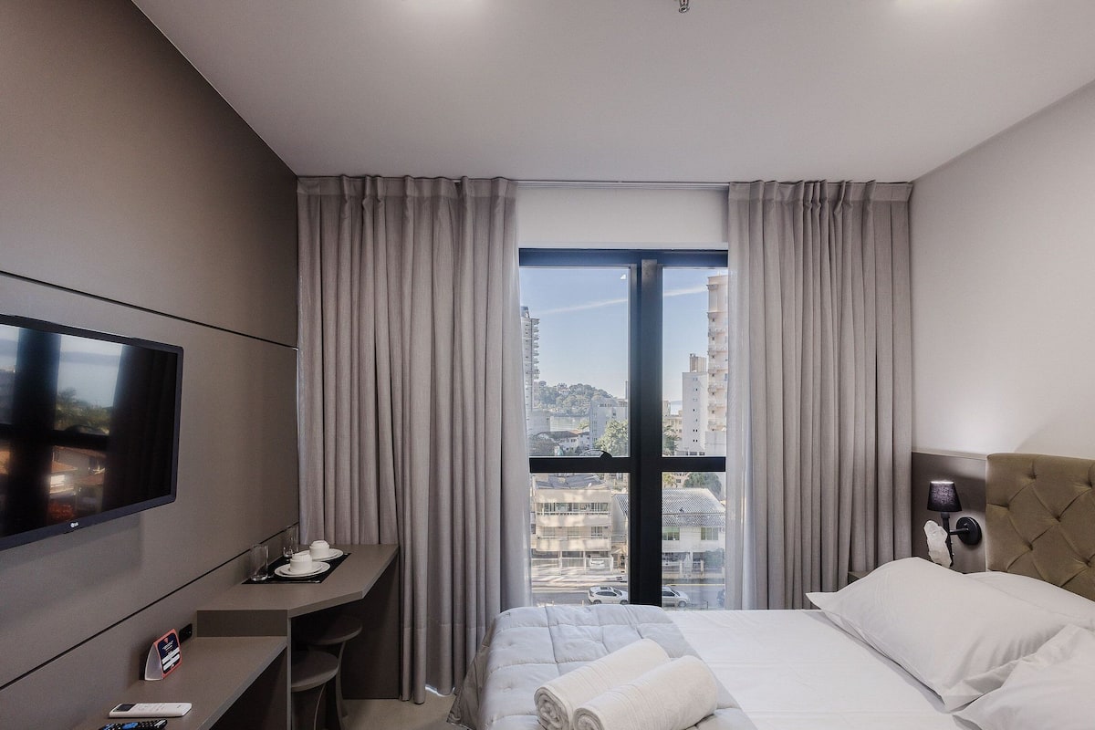 Studio | 1 phòng ngủ, bàn ủi/dụng cụ ủi quần áo