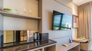 Basic Apartment | Interior