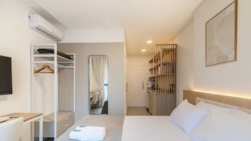 Basic Studio | Iron/ironing board, free WiFi