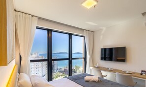 Perusstudio | Silitysrauta/-lauta, ilmainen Wi-Fi