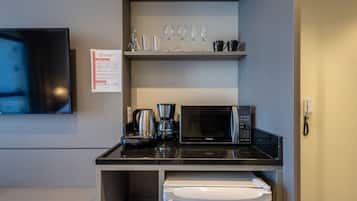 Basic Apartment | Interior