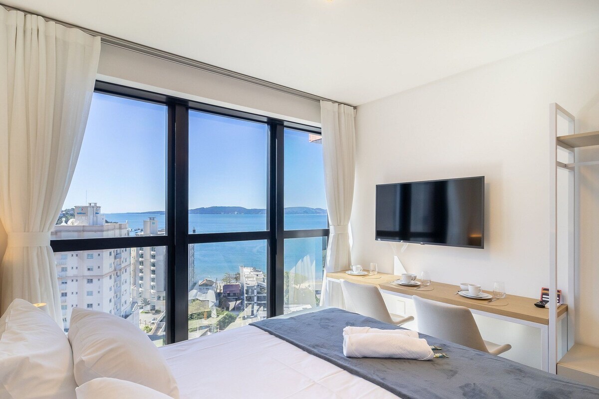Apartemen Basic | Setrika/meja setrika, Wi-Fi gratis, dan seprai linen
